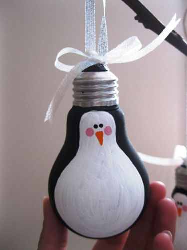 10 Great Holiday DIY Ornaments You Can Make with The Kids